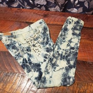 Urban Outfitters BDG Bleach Wash Twig Jeans